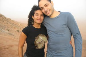Giselle_Trujillo,_giselletrujillo.com,_Arabian_Desert,_UAE_2008_IMG_1545