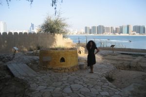 Giselle_Trujillo,_giselletrujillo.com,_Dubai,_UAE_2008,_UAE_Heritage_Village__Dubai19_099